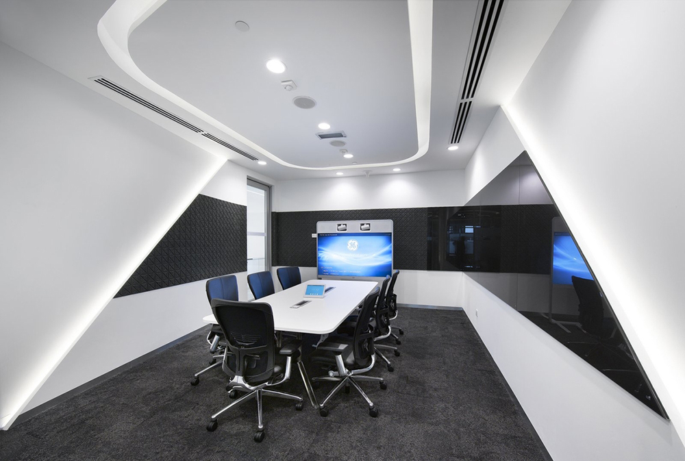 5ec4e40dedbd1.jpg 会议室.jpg